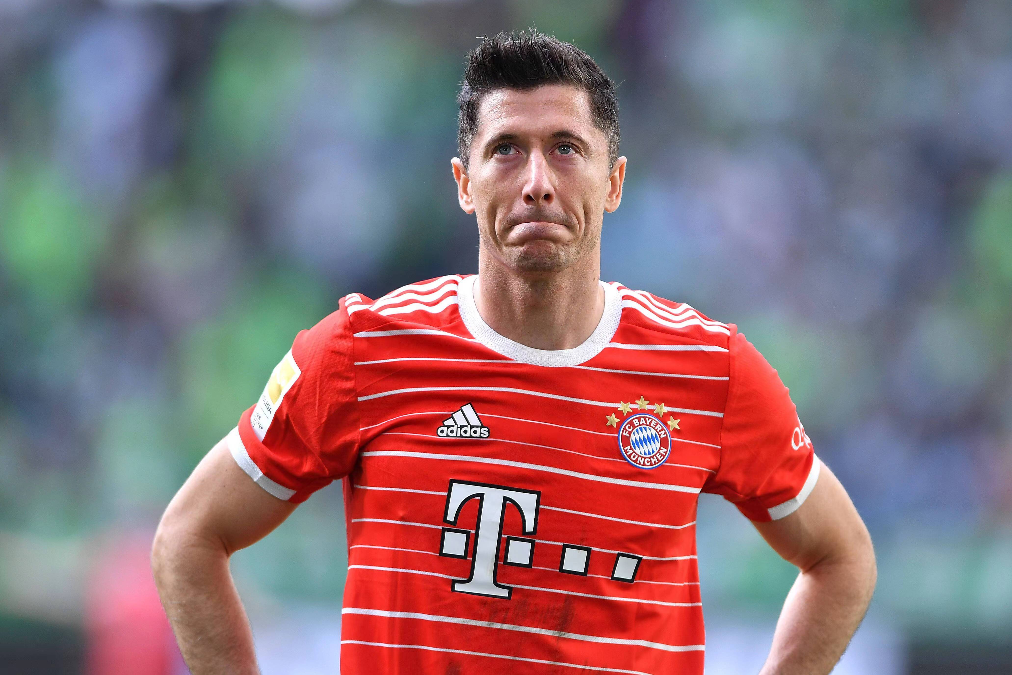 开云体育下载-拜仁慕尼黑胜多特蒙德，莱万多夫斯基梅开二度