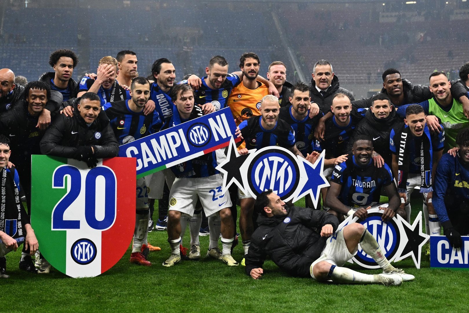 开云体育-包含尤文图斯重返巅峰，向着冠军努力迈进的词条