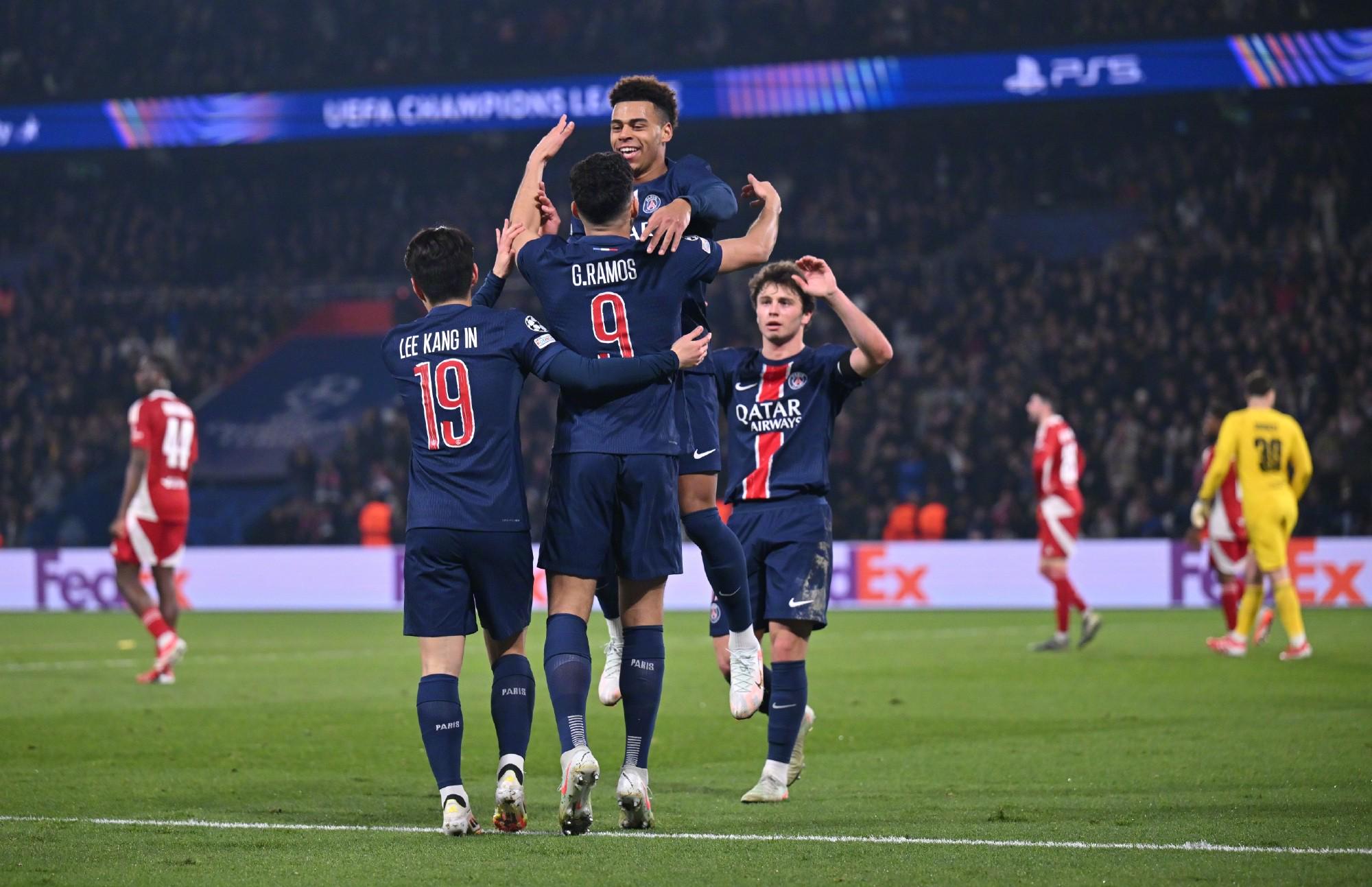 开云体育入口-布雷斯特主场逆袭获胜，球队状态回升