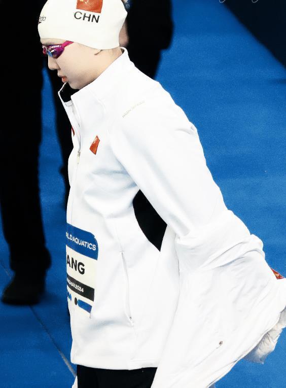 包含新加坡运动员荣登领奖台,鼓舞人心的词条 包含新加坡运动员荣登领奖台,鼓舞人心的词条