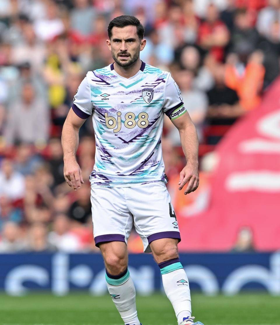 开云平台-南安普顿客场大获全胜，表现抢眼