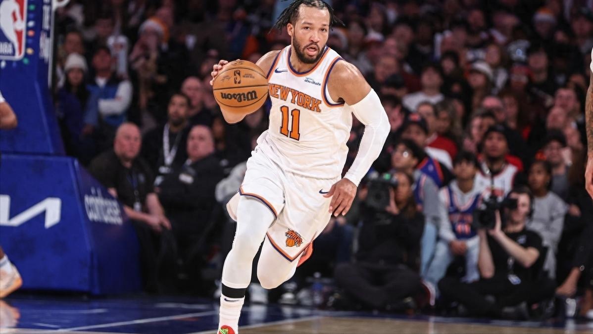 猛龙战胜尼克斯，夺得胜利！