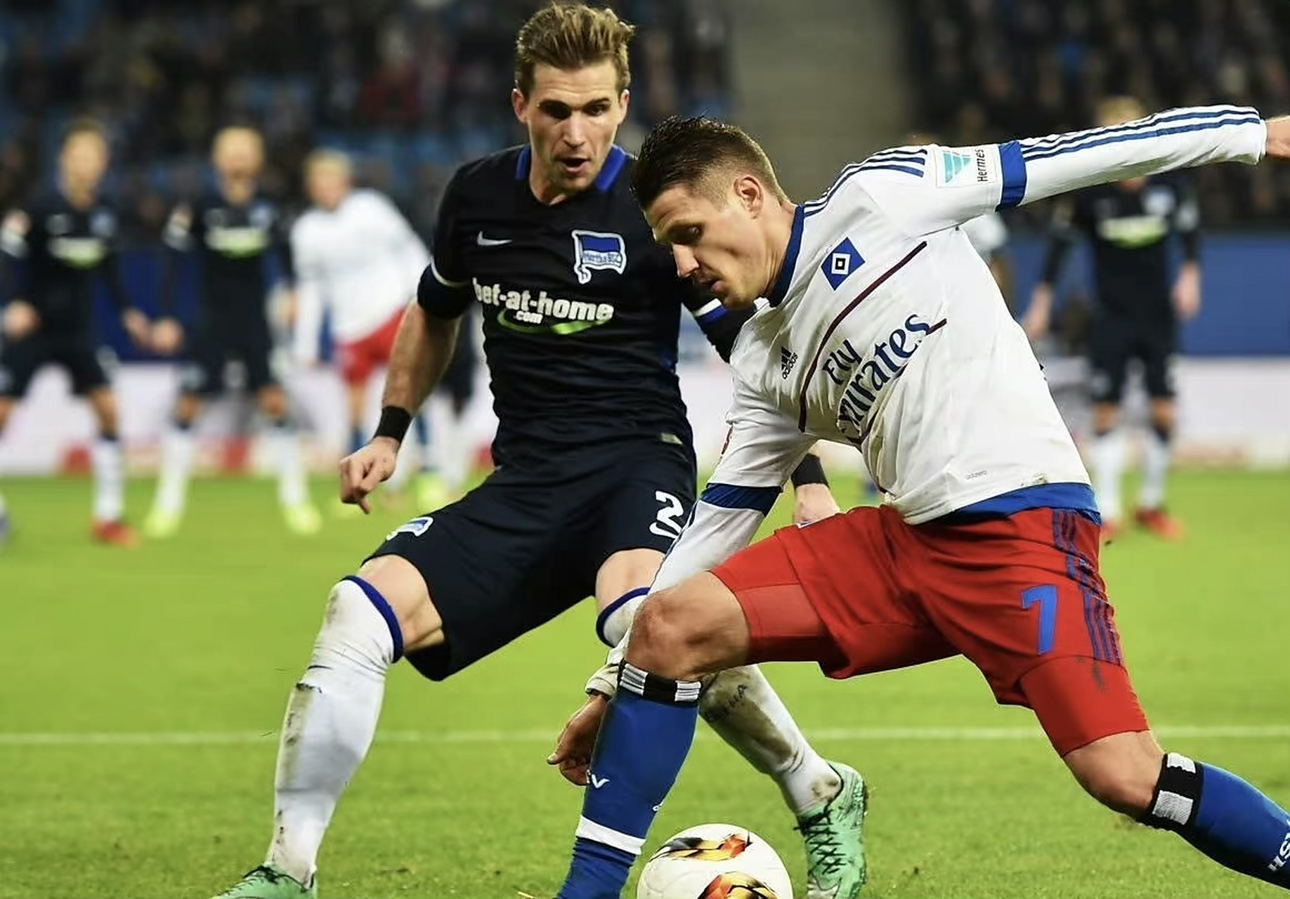 开云平台-包含德甲｜曼城碾压，官方公布名单的词条