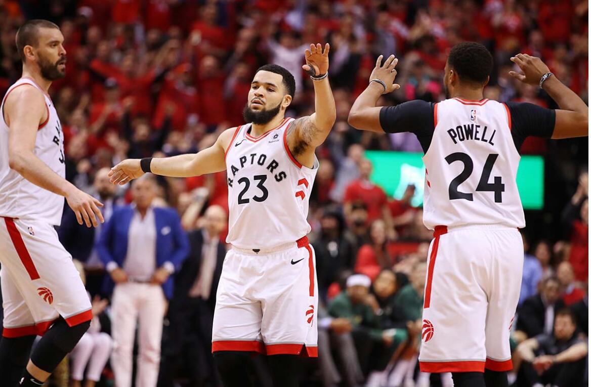 包含猛龙青年新秀崭露头角,成为亮点的词条 包含猛龙青年新秀崭露头角,成为亮点的词条