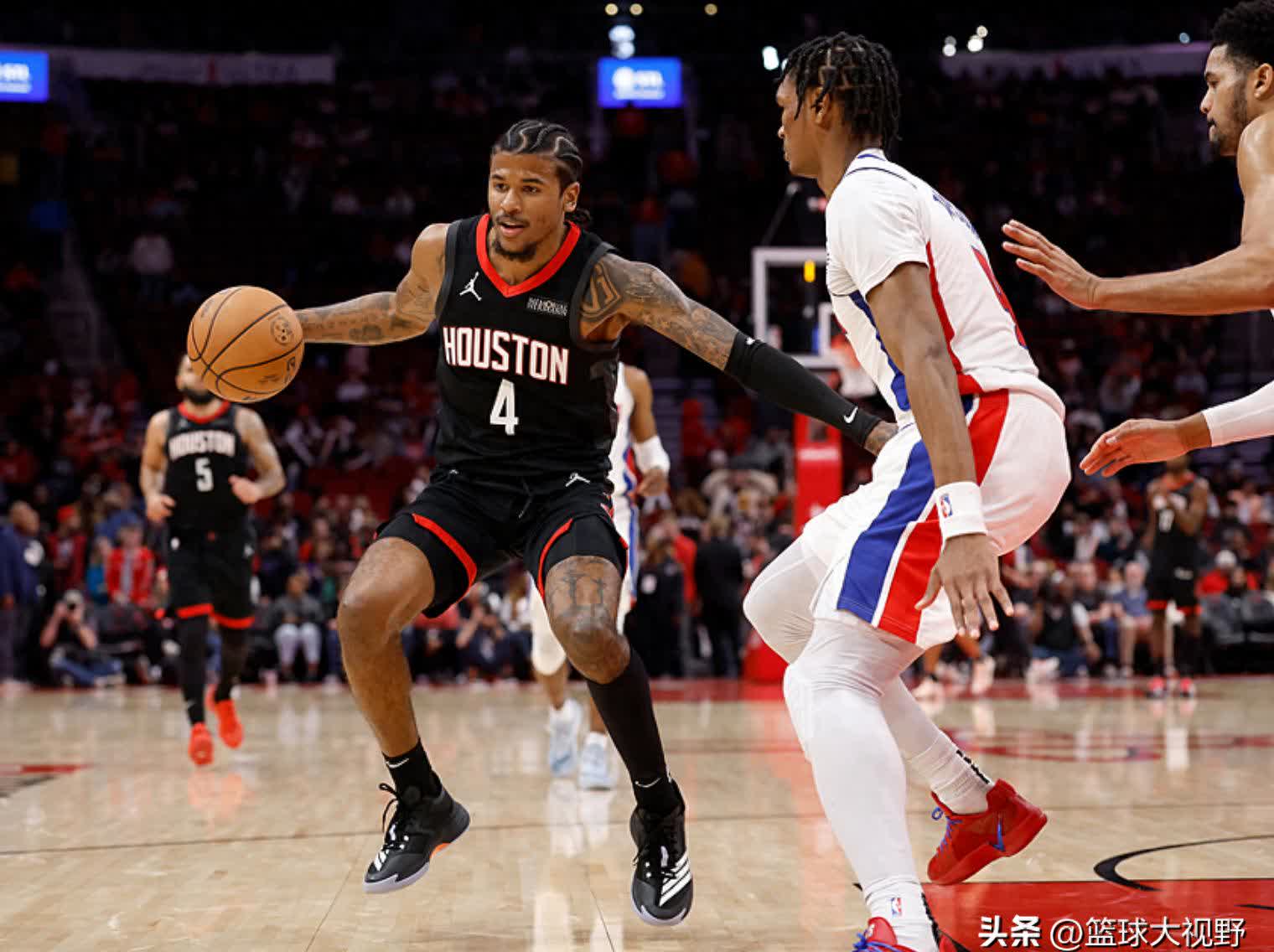 关于鹈鹕击败灰熊，成功晋级下一轮的信息