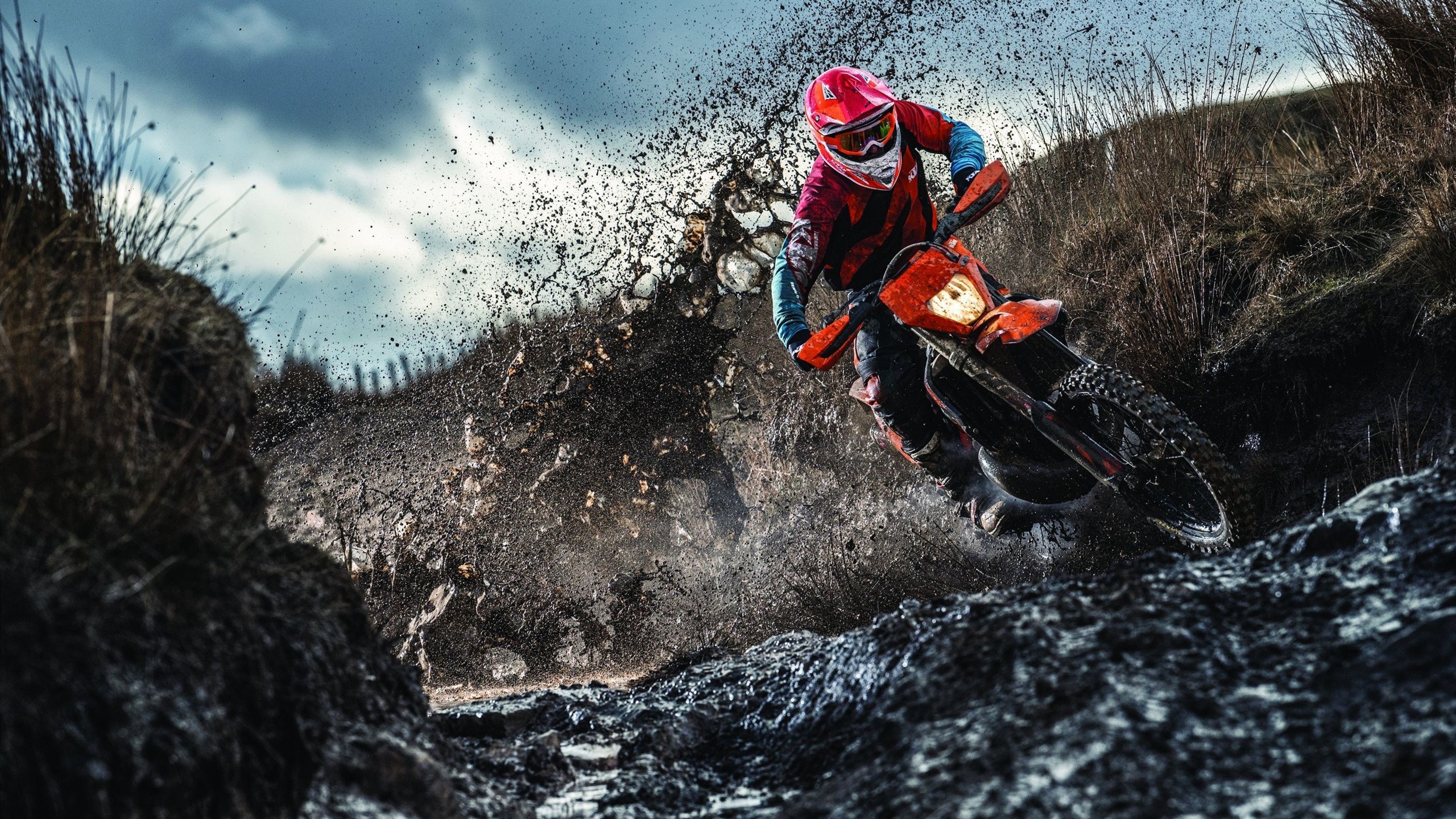 萨内一锤定音，南非稳稳拿下突尼斯锁定出线关键战