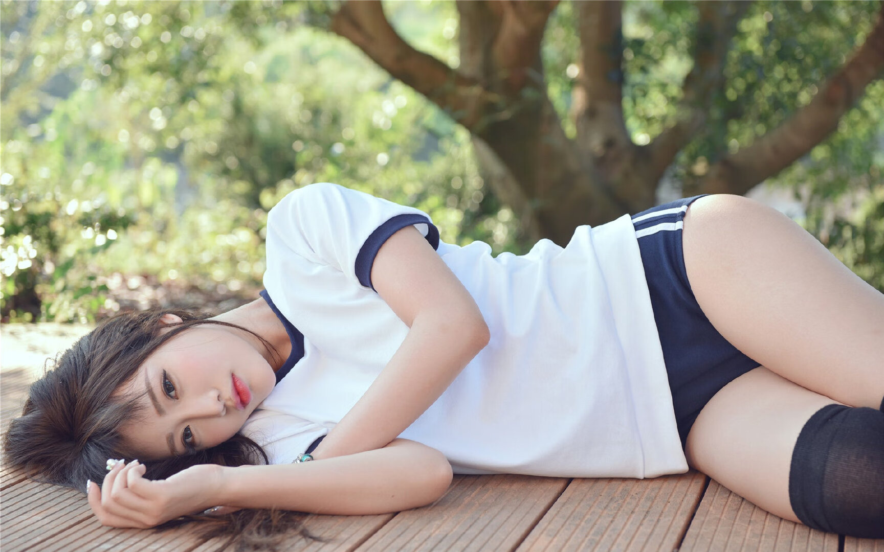 开云体育中国-利拉德时刻再临，年度焦点之战中的致命连击