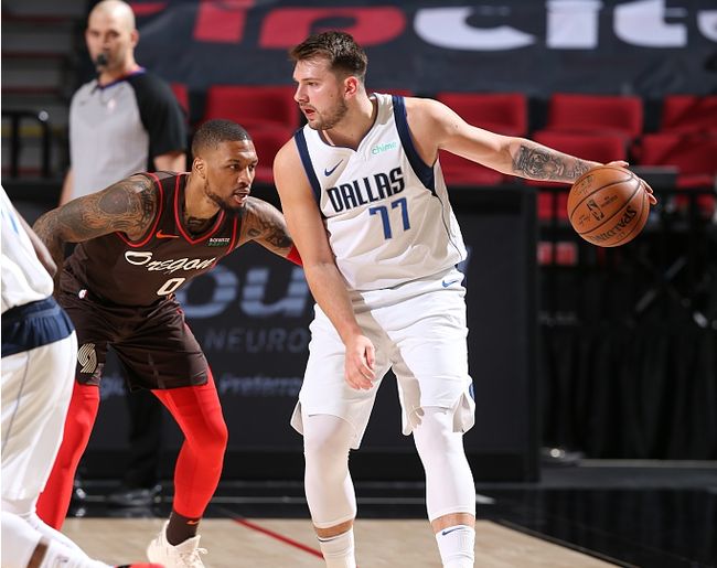 开云体育中国-东契奇爆发，深圳队单节拉开开拓者